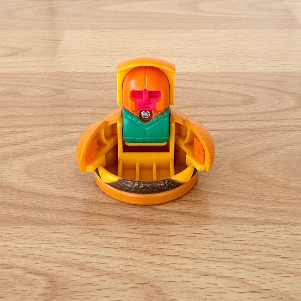 🍔1988 MCDONALDS HAPPY MEAL CHEESEBURGER TRANSFORMER WS23